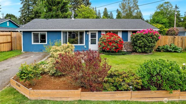19164 Karl Place NE, Poulsbo, WA 98370