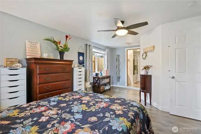 19164 Karl Place NE, Poulsbo, WA 98370