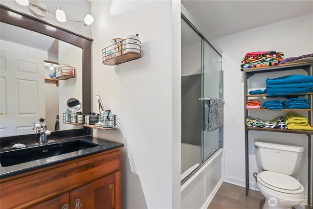 19164 Karl Place NE, Poulsbo, WA 98370