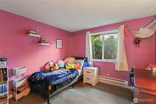 19164 Karl Place NE, Poulsbo, WA 98370