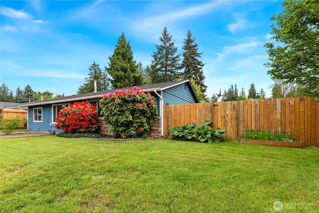 19164 Karl Place NE, Poulsbo, WA 98370