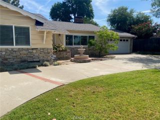 1512 Finecroft, Claremont, CA 91711