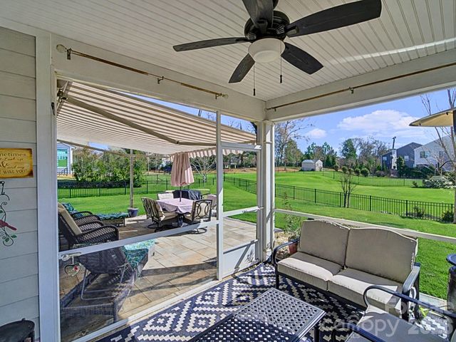 11121 Charmont Place, Huntersville, NC 28078