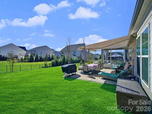 11121 Charmont Place, Huntersville, NC 28078