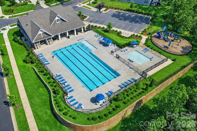 11121 Charmont Place, Huntersville, NC 28078