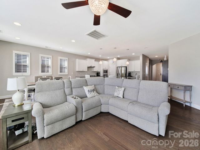 11121 Charmont Place, Huntersville, NC 28078