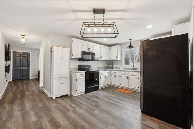 8188 Short Mountain Hwy, Smithville, TN 37166