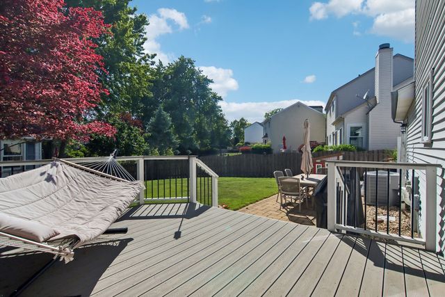 3880 Thornberry Way, Lake In The Hills, IL 60156