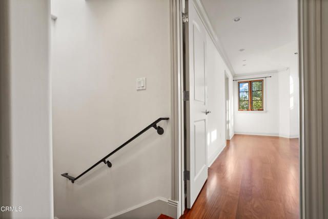 985 N Michillinda Avenue 207, Pasadena, CA 91107