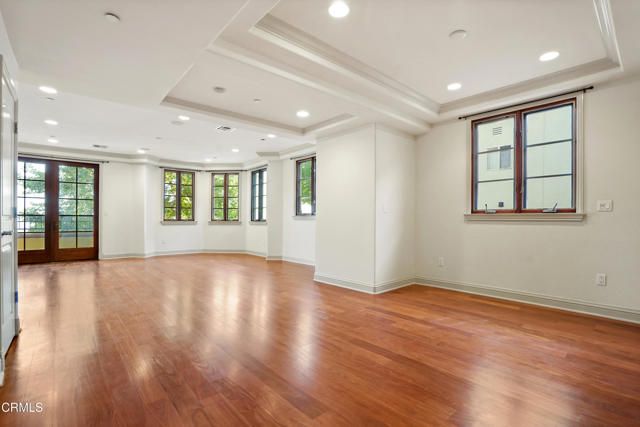 985 N Michillinda Avenue 207, Pasadena, CA 91107