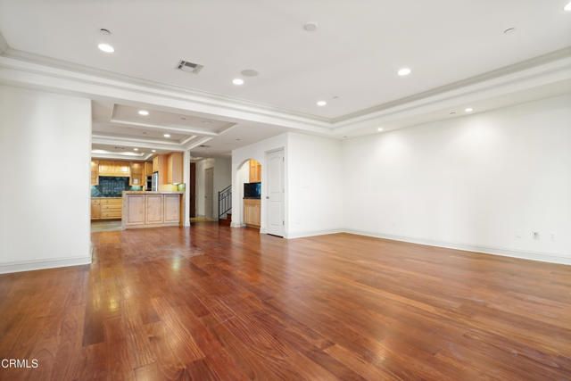 985 N Michillinda Avenue 207, Pasadena, CA 91107