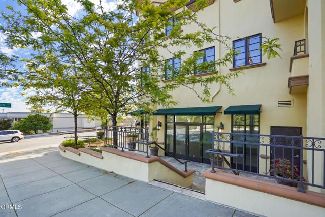 985 N Michillinda Avenue 207, Pasadena, CA 91107