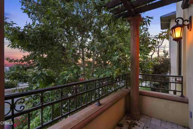 985 N Michillinda Avenue 207, Pasadena, CA 91107