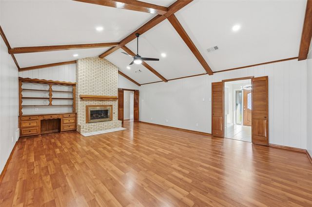 1421 Glenbrook Drive, Irving, TX 75061