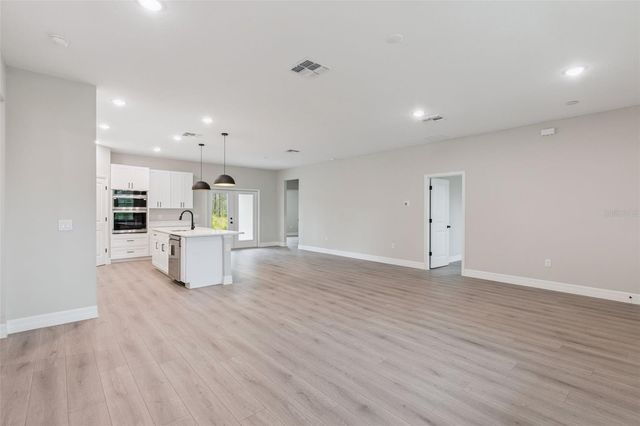 42875 HONEYSUCKLE STREET, Eustis, FL 32736