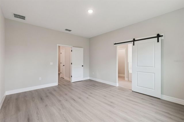 42875 HONEYSUCKLE STREET, Eustis, FL 32736