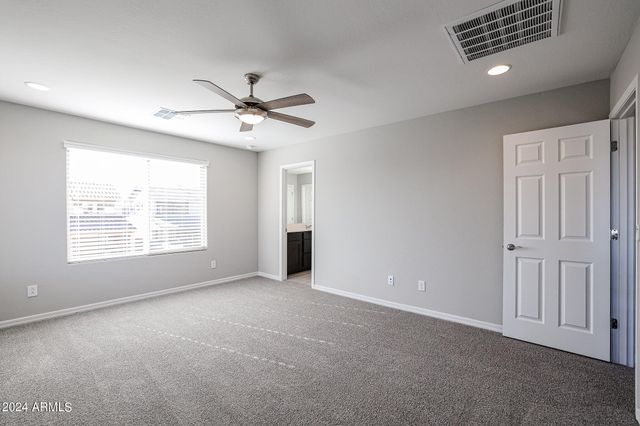 8963 W LUKE Avenue, Glendale, AZ 85305