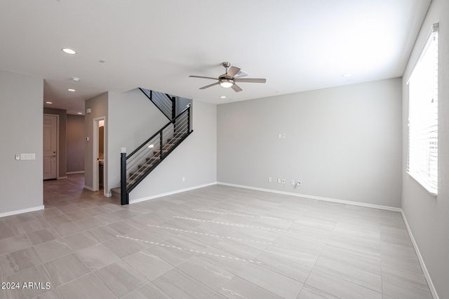 8963 W LUKE Avenue, Glendale, AZ 85305