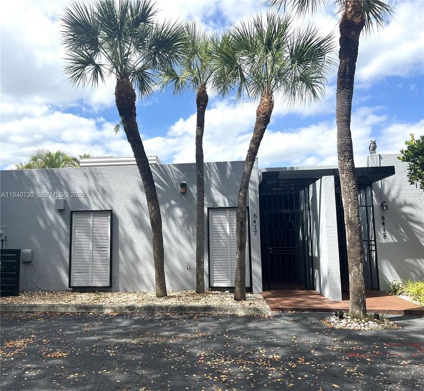 6417 Windmill Gate Rd, Miami Lakes, FL 33014