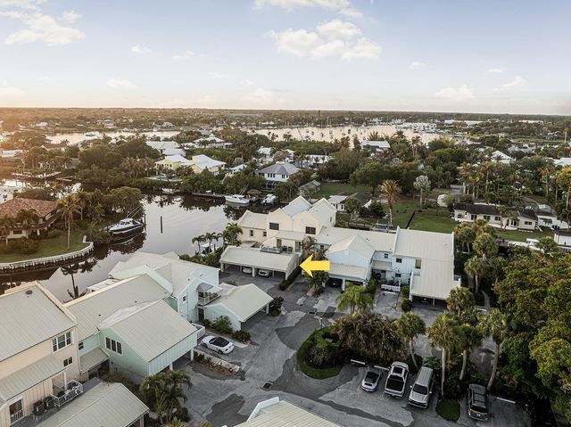 3901 SE Saint Lucie Boulevard B-13, Stuart, FL 34997