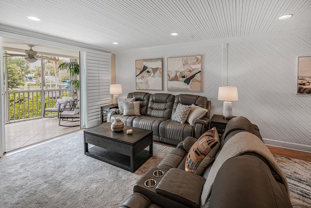3901 SE Saint Lucie Boulevard B-13, Stuart, FL 34997