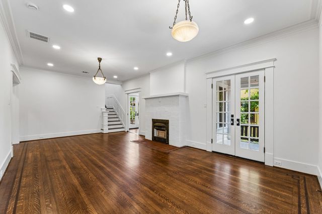 405 Stratford Street, Houston, TX 77006