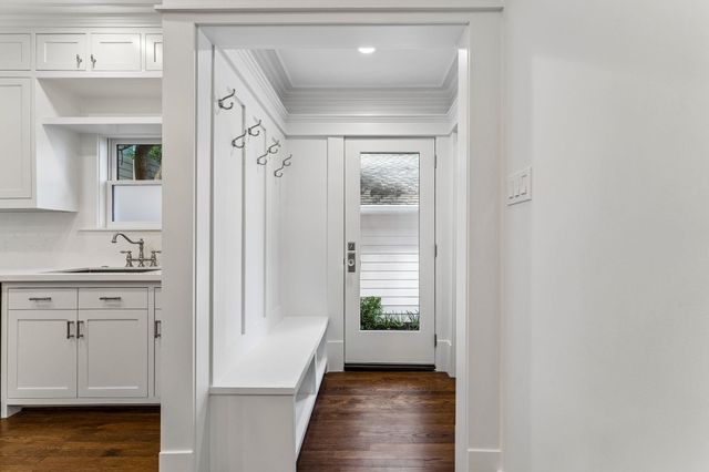 405 Stratford Street, Houston, TX 77006
