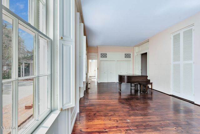 701 N Union Street Street, Natchez, MS 39120
