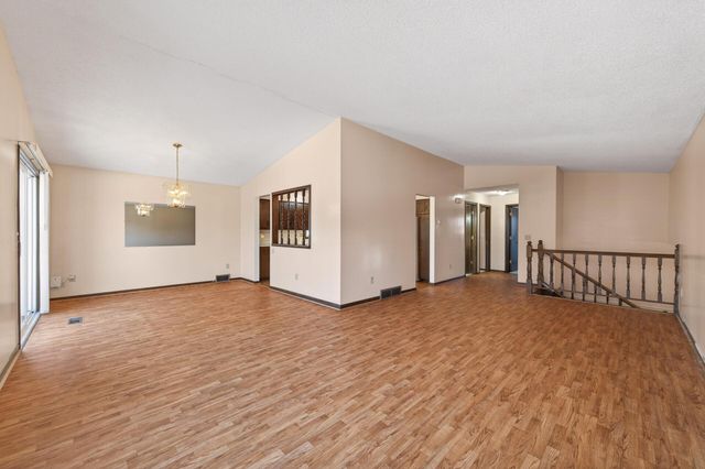 5920 Colfax Avenue N, Brooklyn Center, MN 55430