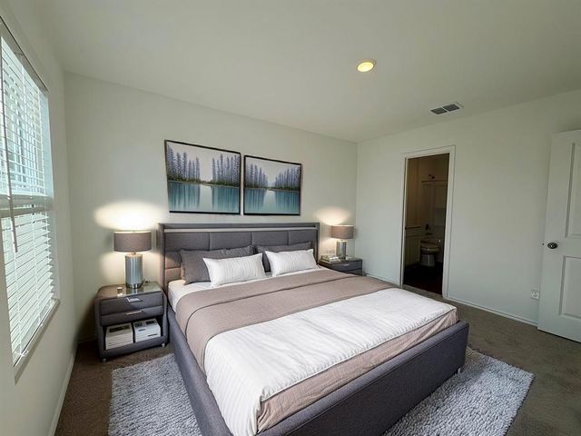 184 Chapel Beck DR, Kyle, TX 78640