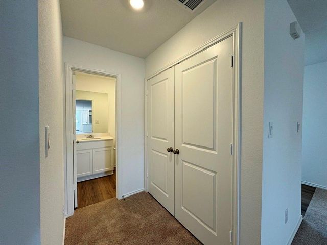 184 Chapel Beck DR, Kyle, TX 78640