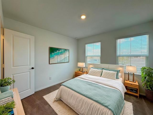 184 Chapel Beck DR, Kyle, TX 78640