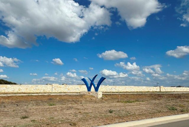 184 Chapel Beck DR, Kyle, TX 78640