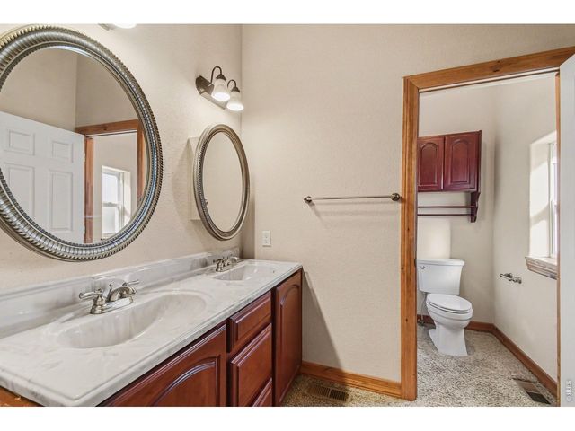 2048 Fairway Ln, Greeley, CO 80634