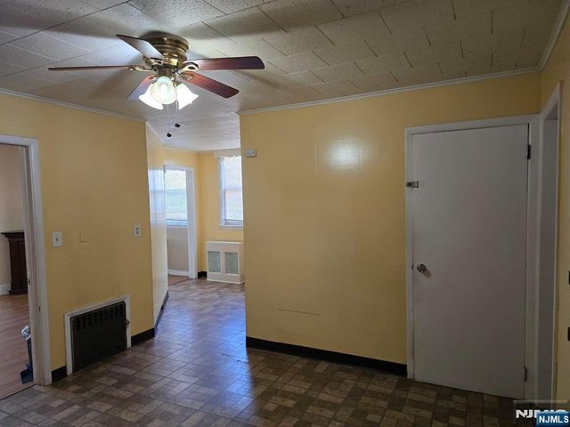 16 Lake Street, Belleville, NJ 07109