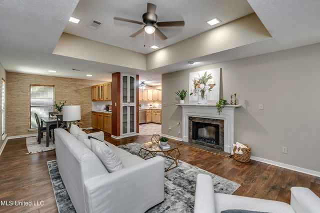 232 Waterwood Drive, Brandon, MS 39047