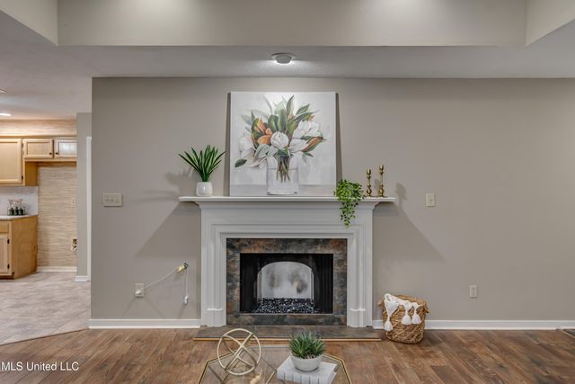 232 Waterwood Drive, Brandon, MS 39047