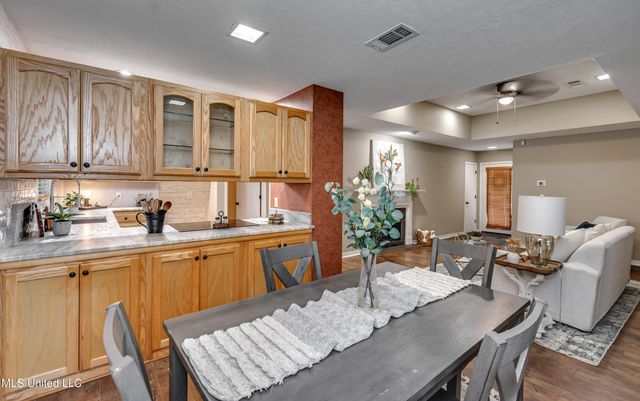 232 Waterwood Drive, Brandon, MS 39047