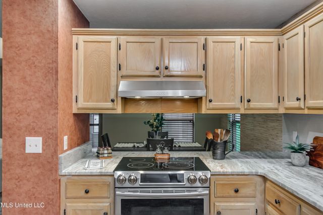 232 Waterwood Drive, Brandon, MS 39047