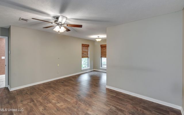 232 Waterwood Drive, Brandon, MS 39047