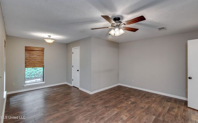 232 Waterwood Drive, Brandon, MS 39047