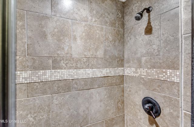 232 Waterwood Drive, Brandon, MS 39047