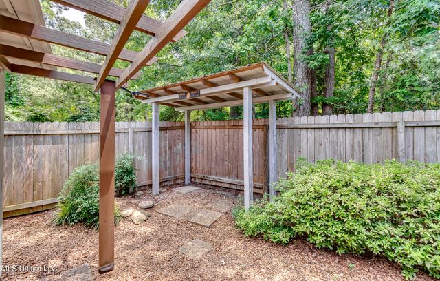 232 Waterwood Drive, Brandon, MS 39047