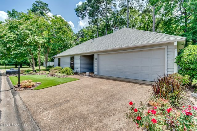 232 Waterwood Drive, Brandon, MS 39047