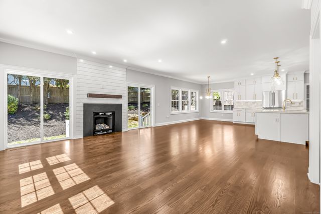 153 Pease Avenue, Fairfield, CT 06890