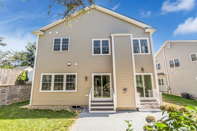 153 Pease Avenue, Fairfield, CT 06890