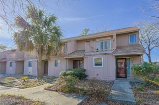 305 21st Ave S Apt 101, Myrtle Beach, SC 29577