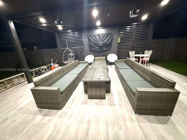 25341 SW 117th. Ave, Homestead, FL 33032