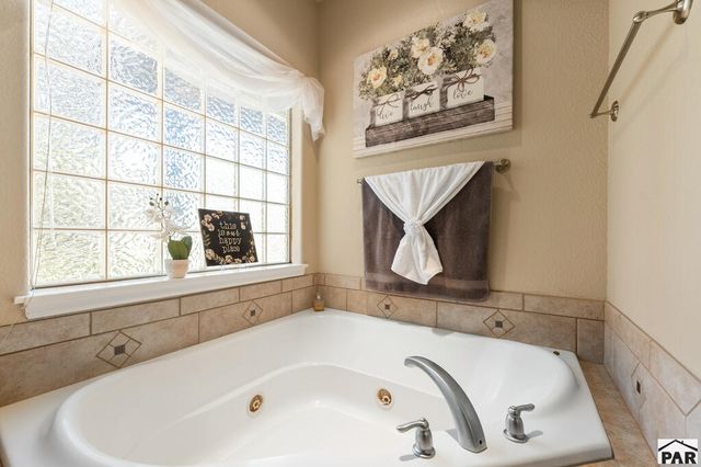 1812 Tierra Berienda, Pueblo, CO 81008