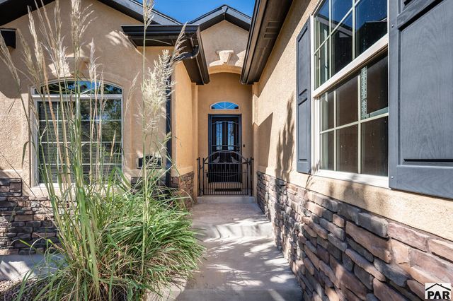 1812 Tierra Berienda, Pueblo, CO 81008